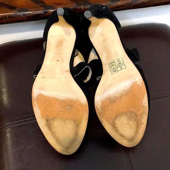 MK MICHAEL KORS Black Suede Peep Toe Gold Zipper Back High Heel Shoes Sz 8-1/2 - Picture 6 of 11